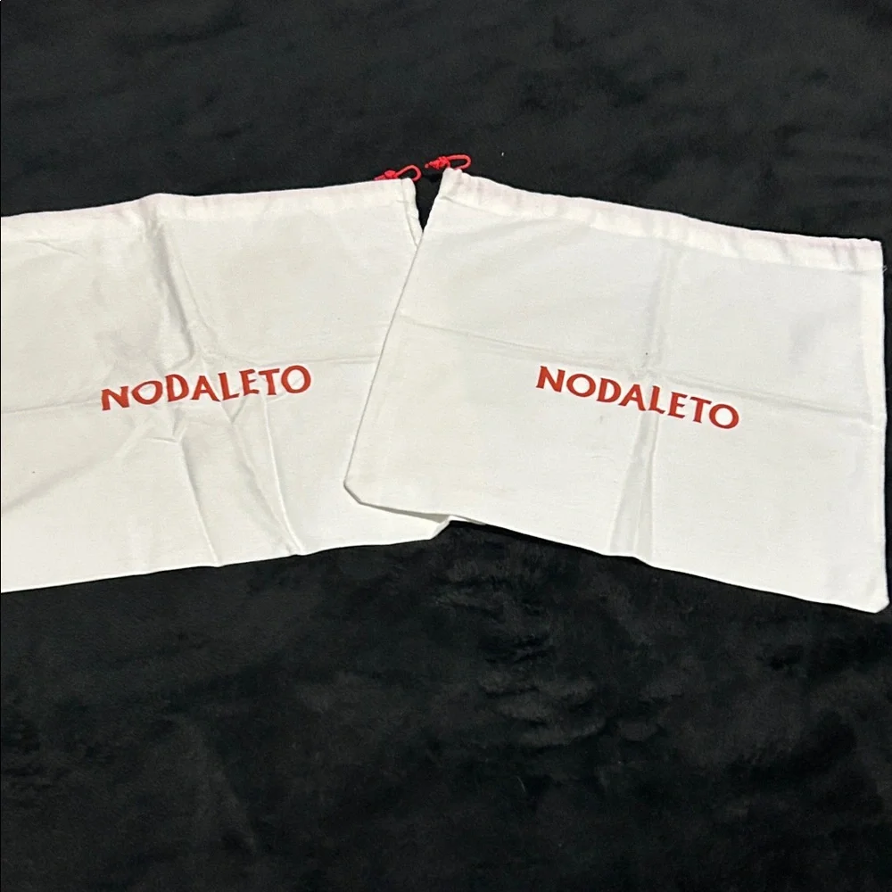 Nodaleto White Garment Dust Bags - Set of 2